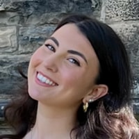 Victoria Vesovski, contributor at Money.ca.ca